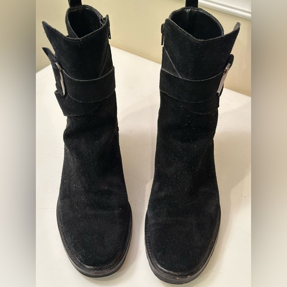 CALVIN KLEIN black suede boot it’s in height 9” from top to bottom of heel - Picture 1 of 4